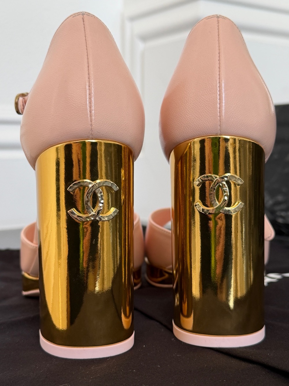 Chanel Interlocking CC Logo Leather D'Orsay Pumps